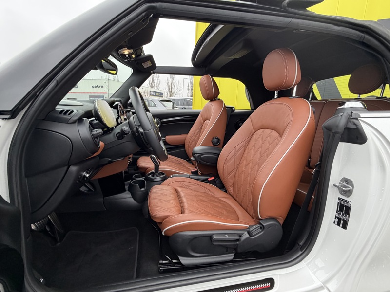 Image MINI CABRIO 2.0 178 Cooper S Finition John Cooper Works  Full leds HK GPS Caméra Carplay Sièges cuir chauffants 