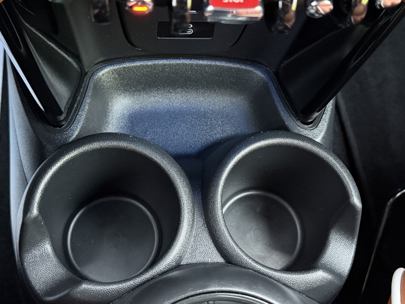 Image MINI CABRIO 2.0 178 Cooper S Finition John Cooper Works  Full leds HK GPS Caméra Carplay Sièges cuir chauffants 