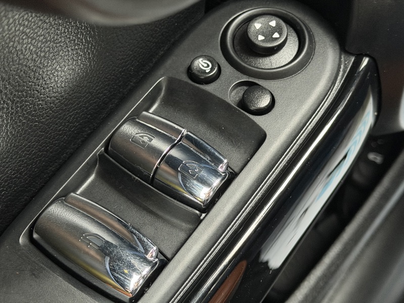 Image MINI CABRIO 2.0 178 Cooper S Finition John Cooper Works  Full leds HK GPS Caméra Carplay Sièges cuir chauffants 