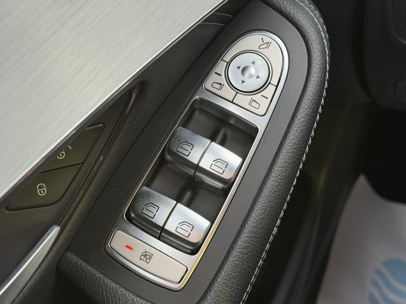 Image Mercedes-Benz GLC SUV 250 d 2.0 204 Fascination 4MATIC  Full leds TO GPS Caméra Sièges cuir Régul Clim auto Gtie 1 an 