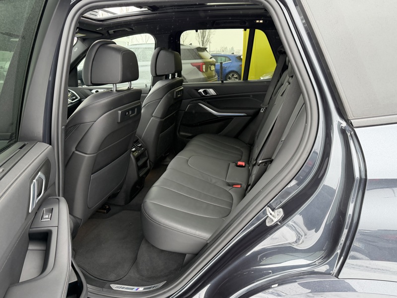 Image BMW X5 45 e 3.0 394 M Sport xDrive  Laser TO GPS Carplay Caméra pano HUD Sièges cuir élec chauff à mémoires