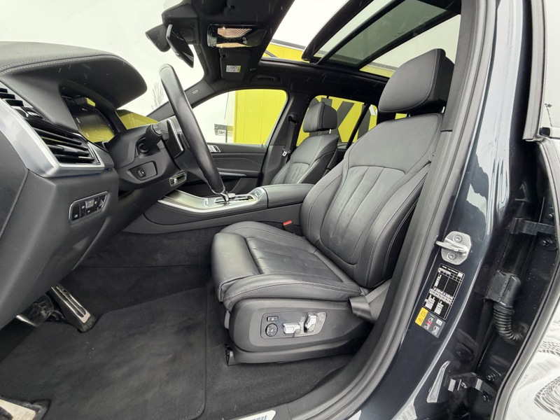 Image BMW X5 45 e 3.0 394 M Sport xDrive  Laser TO GPS Carplay Caméra pano HUD Sièges cuir élec chauff à mémoires