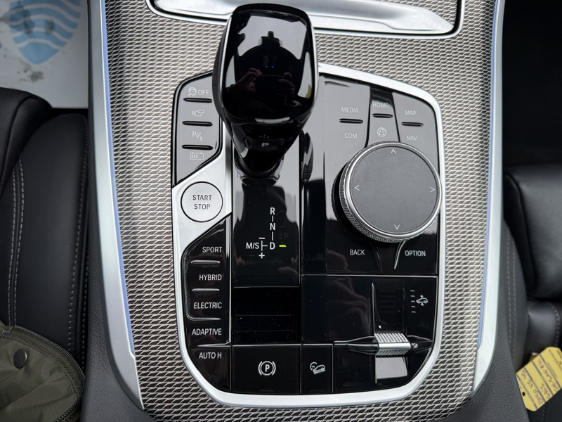 Image BMW X5 45 e 3.0 394 M Sport xDrive  Laser TO GPS Carplay Caméra pano HUD Sièges cuir élec chauff à mémoires