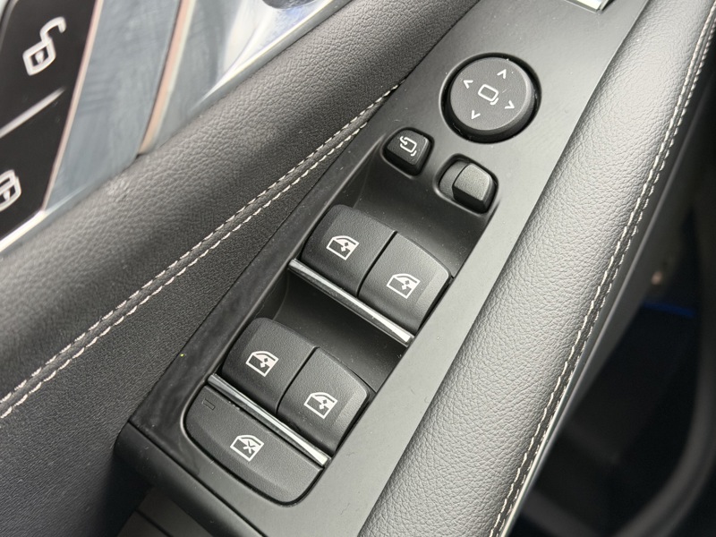 Image BMW X5 45 e 3.0 394 M Sport xDrive  Laser TO GPS Carplay Caméra pano HUD Sièges cuir élec chauff à mémoires