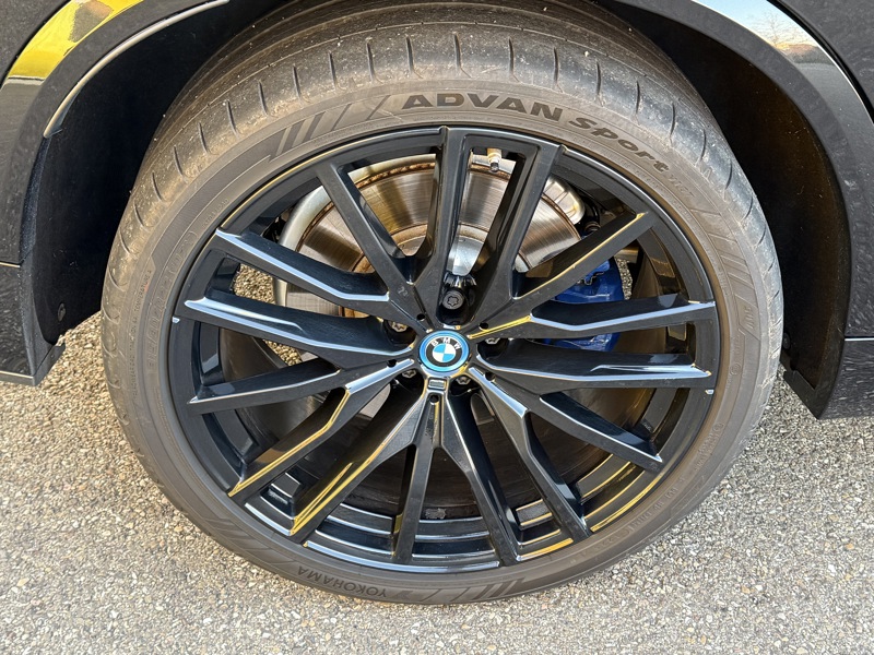 Image BMW SÉRIE X5 50 e 3.0 489 M Sport xDrive  Full leds HK GPS Carplay Caméra Sièges cuir élec chauff à mémoires Régu