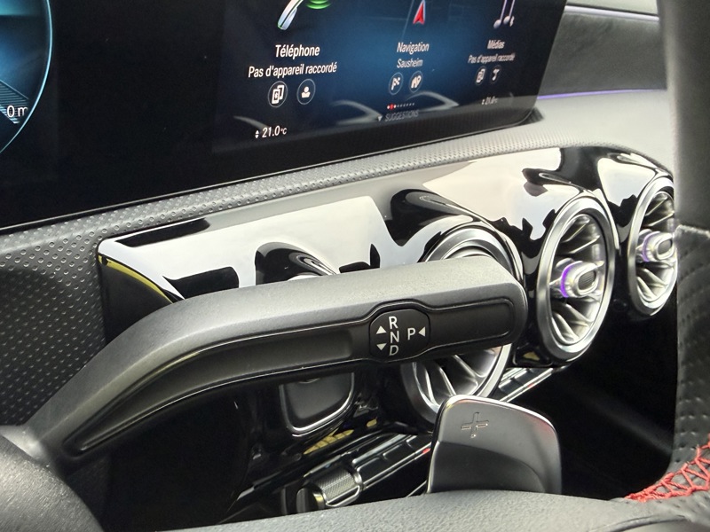 Image Mercedes-Benz CLASSE A 250 e 1.3 218 AMG Line Full leds TO GPS Caméra Carplay Sièges chauffants Régul Clim auto Gtie 1 an 