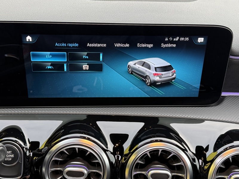 Image Mercedes-Benz CLASSE A 250 e 1.3 218 AMG Line Full leds TO GPS Caméra Carplay Sièges chauffants Régul Clim auto Gtie 1 an 