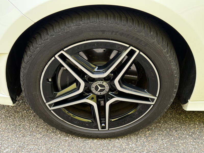 Image Mercedes-Benz CLASSE A 250 e 1.3 218 AMG Line Full leds TO GPS Caméra Carplay Sièges chauffants Régul Clim auto Gtie 1 an 