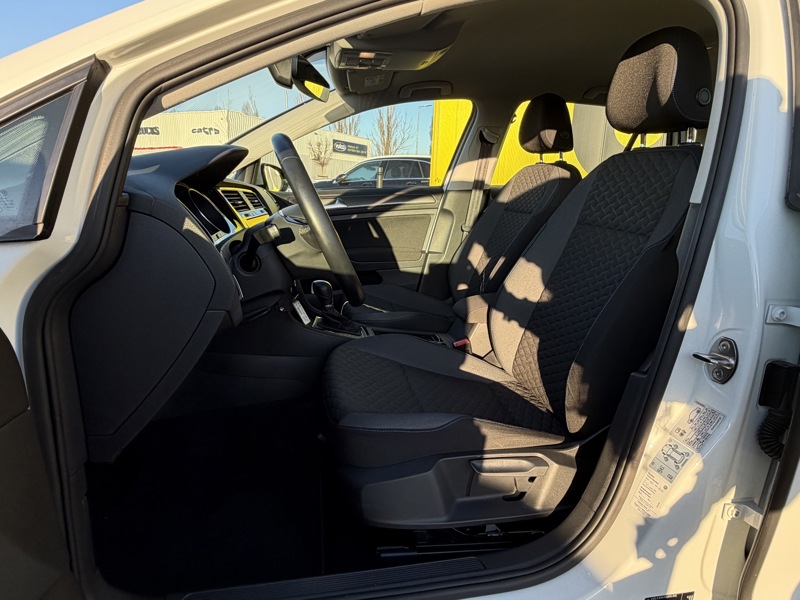 Image Volkswagen GOLF VII BERLINE 1.6 TDI 116 Connect DSG7 GPS Carplay Caméra ACC Clim auto  Gtie 1 an 