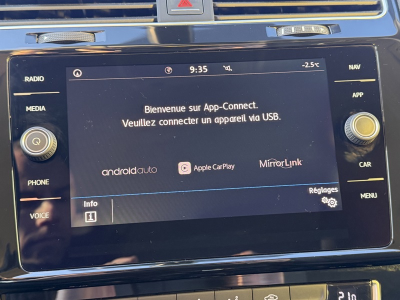 Image Volkswagen GOLF VII BERLINE 1.6 TDI 116 Connect DSG7 GPS Carplay Caméra ACC Clim auto  Gtie 1 an 