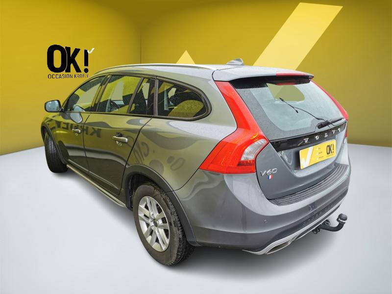 Image Volvo V60 CROSS COUNTRY 2.0 D 150 ch BVA8 D3 Siège chauffant Gps Bluetooth Régulateur/Limiteur 