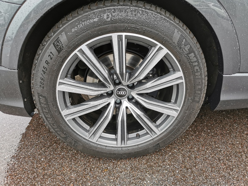 Image Audi SQ8 4.0 TFSI quattro 507 ch BVA8 Cuir électrique à mémoire chauffant Coffre électrique Toit ouvrant 