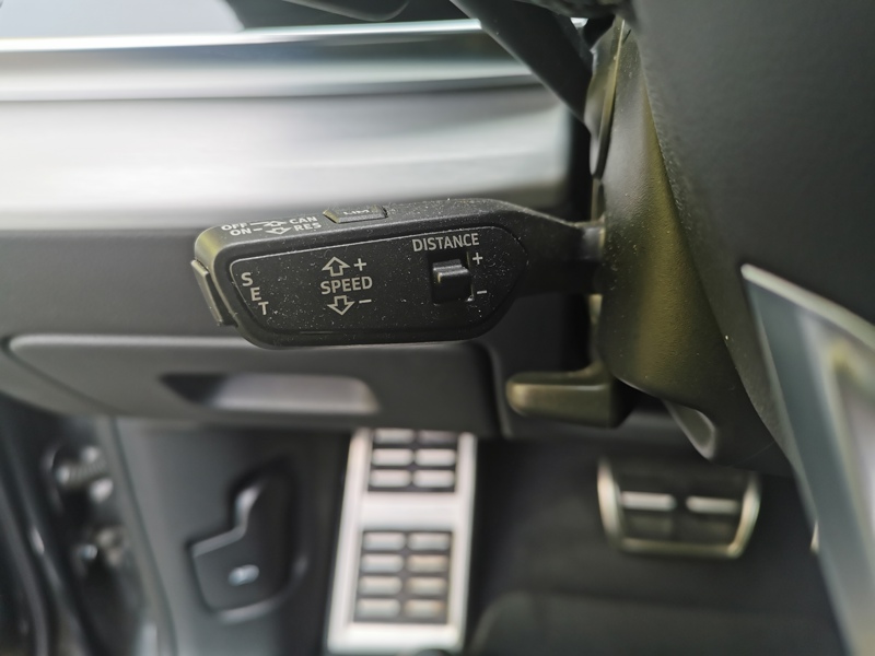 Image Audi SQ8 4.0 TFSI quattro 507 ch BVA8 Cuir électrique à mémoire chauffant Coffre électrique Toit ouvrant 