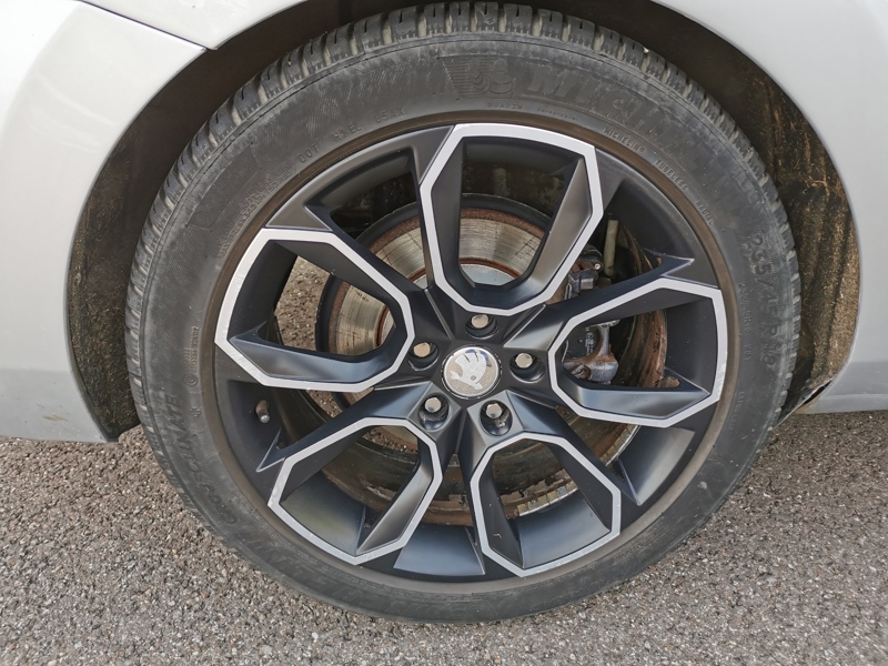 Image Skoda SUPERB BERLINE Sportline 1.8 TSI 180 ch DSG7 Siège électrique à mémoire chauffant Toit ouvrant Caméra Coffre électr