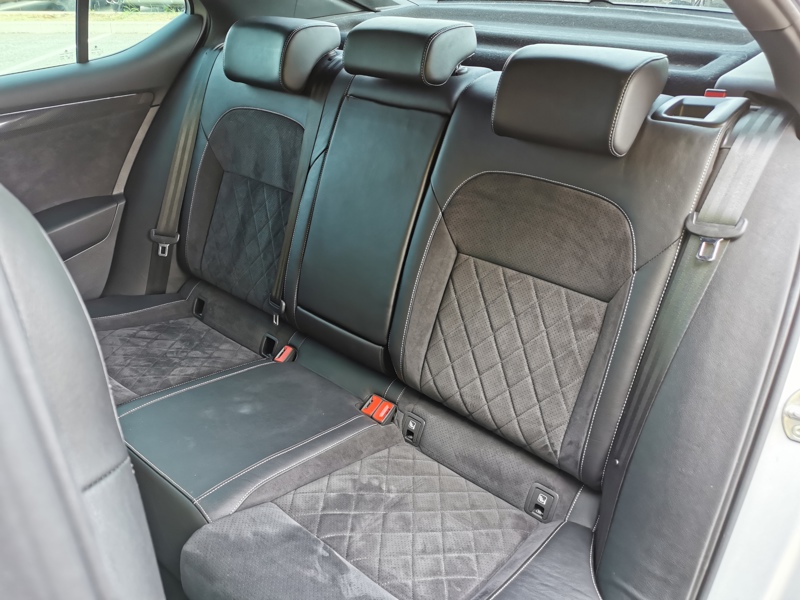 Image Skoda SUPERB BERLINE Sportline 1.8 TSI 180 ch DSG7 Siège électrique à mémoire chauffant Toit ouvrant Caméra Coffre électr