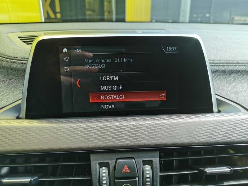 Image BMW SÉRIE X2 xDrive 18d M Sport 2.0 150 ch Siège électrique à mémoire chauffant Caméra Coffre électrique Gps Blue