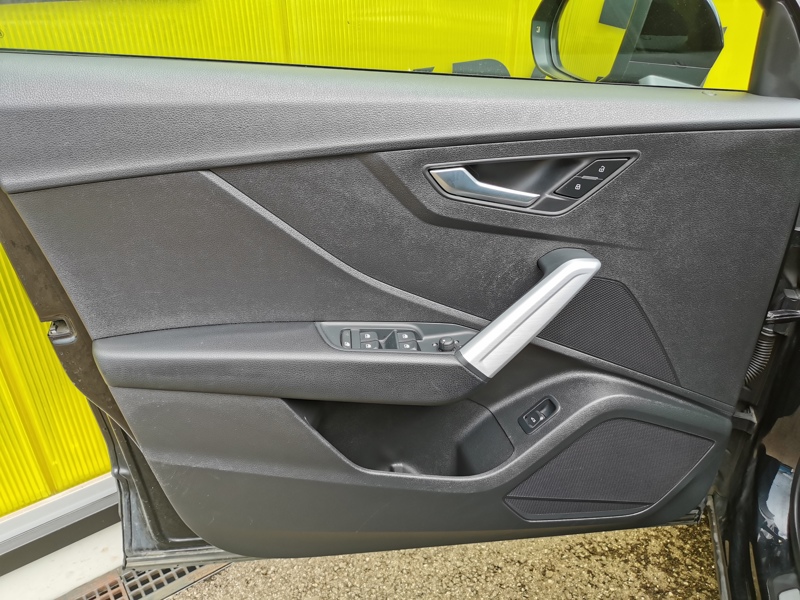 Image Audi Q2 35 TDI S-line 150 ch S-tronic Siège chauffant Gps Bluetooth Caméra Feu auto  