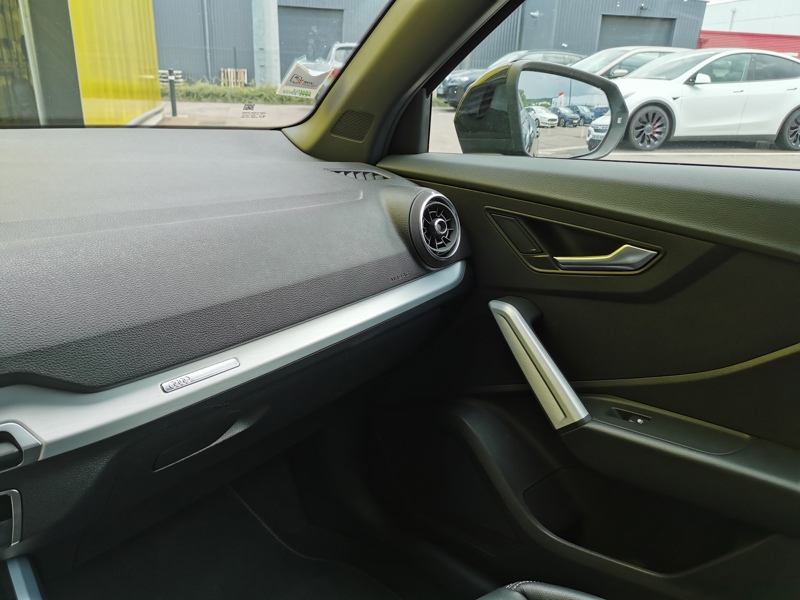 Image Audi Q2 35 TDI S-line 150 ch S-tronic Siège chauffant Gps Bluetooth Caméra Feu auto  