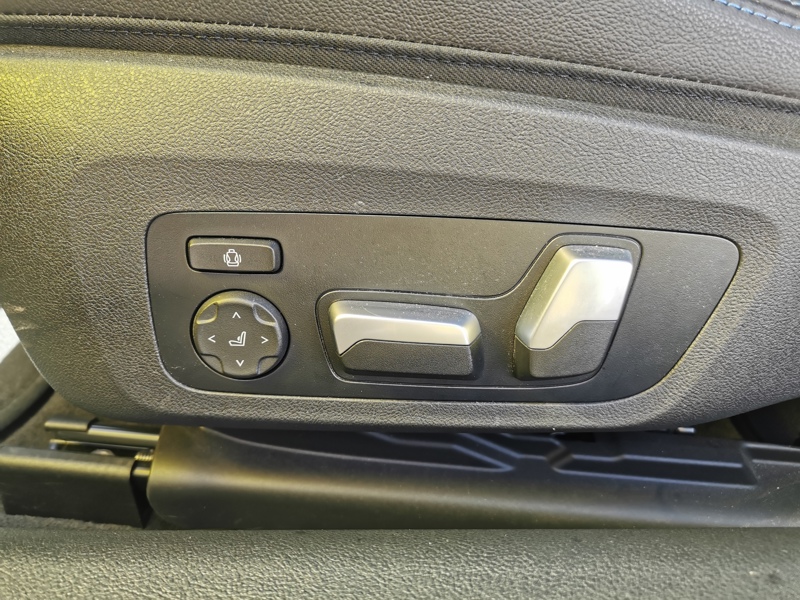 Image BMW SÉRIE 4 CABRIO 420d M Sport 190 ch Siège électrique à mémoire chauffant Volant Chauffant Caméra Apple Carplay 