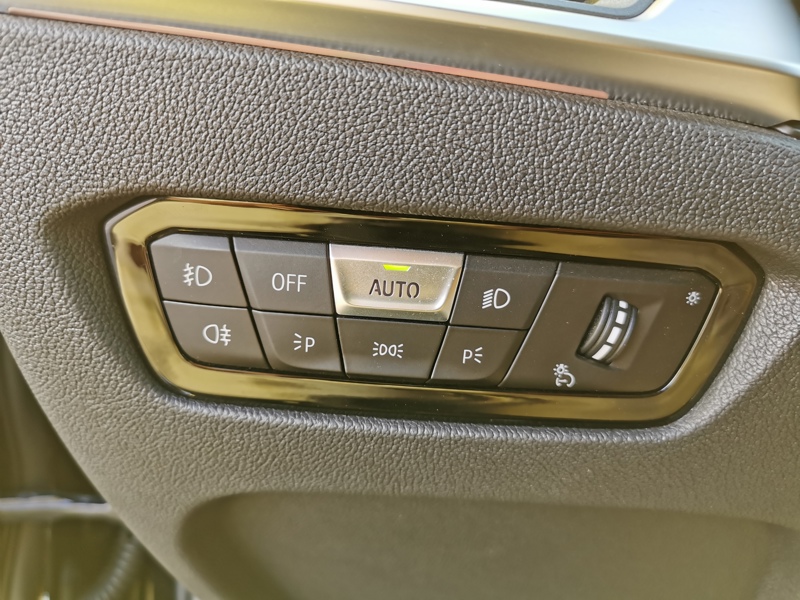 Image BMW SÉRIE 4 CABRIO 420d M Sport 190 ch Siège électrique à mémoire chauffant Volant Chauffant Caméra Apple Carplay 