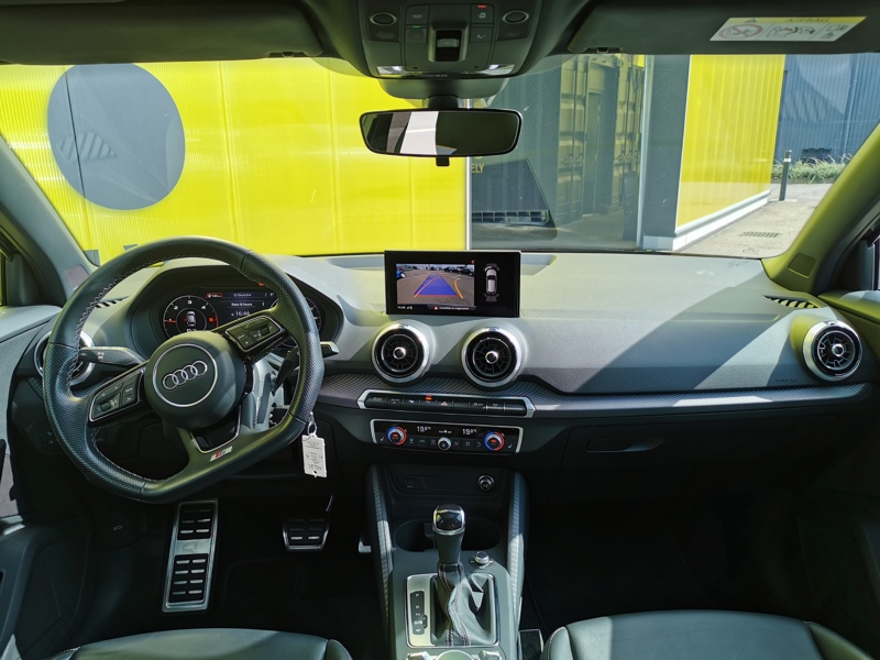 Image Audi Q2 35 TDI advanced S-line 150 ch S-tronic7 Siège chauffant Toit ouvrant Caméra Coffre électrique Gps Bl