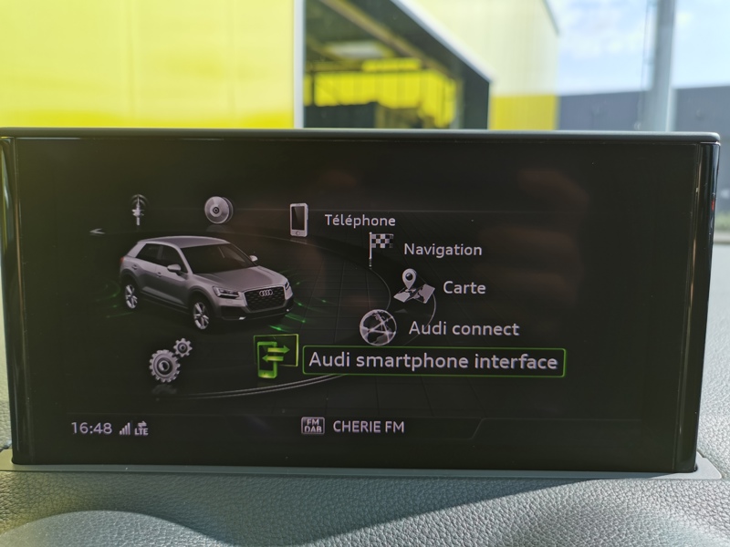 Image Audi Q2 35 TDI advanced S-line 150 ch S-tronic7 Siège chauffant Toit ouvrant Caméra Coffre électrique Gps Bl