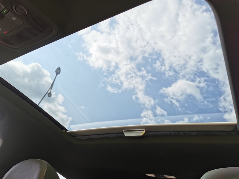 Image Audi Q2 35 TDI advanced S-line 150 ch S-tronic7 Siège chauffant Toit ouvrant Caméra Coffre électrique Gps Bl