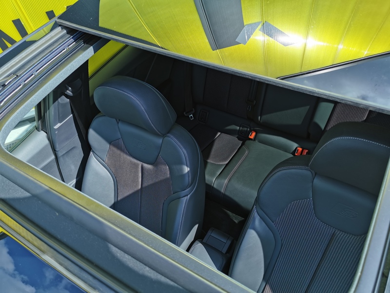 Image Audi Q2 35 TDI advanced S-line 150 ch S-tronic7 Siège chauffant Toit ouvrant Caméra Coffre électrique Gps Bl