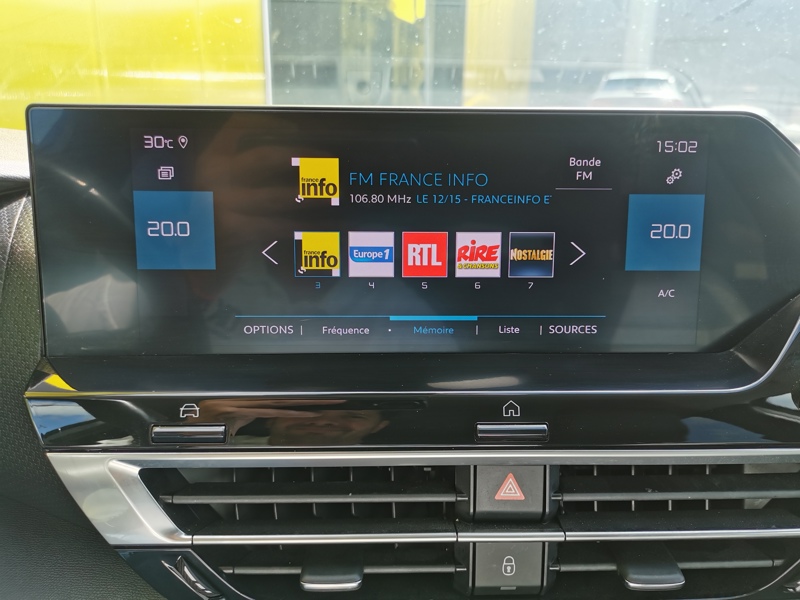 Image Citroën 㑃䈠牥楬敮⠠㤰㈮㈰ⴰ⤾ Shine 1.5 BlueHDI 130 ch BVA8 Siège chauffant Volant chauffant Gps Bluetooth Affichage tete haute Ca