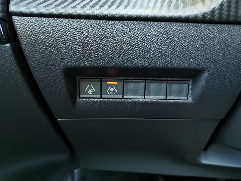 Image Peugeot 2008 GT 1.2 155 ch EAT8 Régulateur/Limiteur Siège chauffant Apple Carplay Caméra Bluetooth 