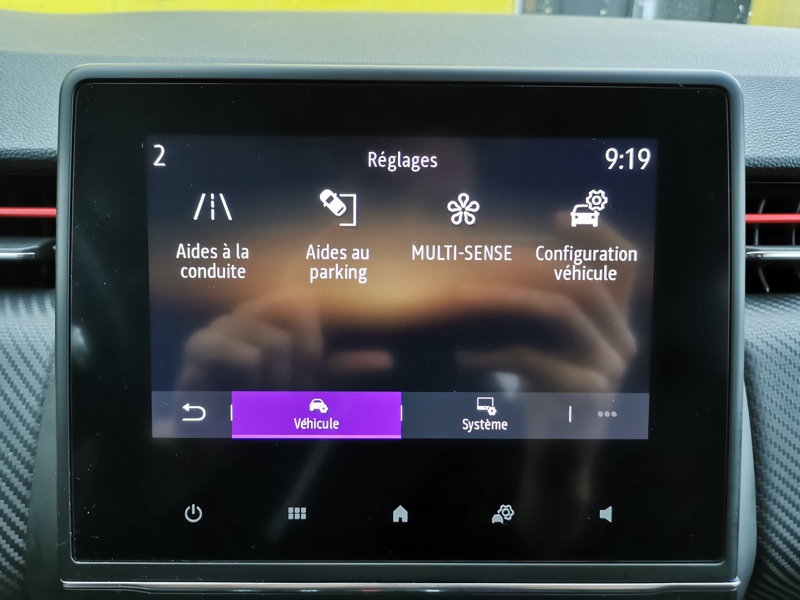 Image Renault 汃潩嘠⠠㠰㈮㄰ⴹ⤾ R.S. Line 1.5 BlueDCI 115 ch Régulateur/Limiteur Caméra Bluetooth Gps Clim auto Démarrage ss clé Feu