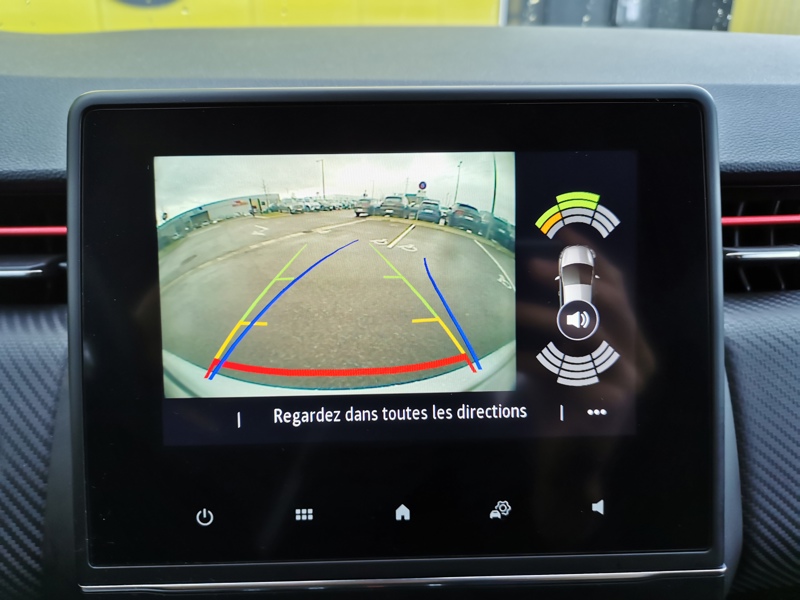 Image Renault 汃潩嘠⠠㠰㈮㄰ⴹ⤾ R.S. Line 1.5 BlueDCI 115 ch Régulateur/Limiteur Caméra Bluetooth Gps Clim auto Démarrage ss clé Feu