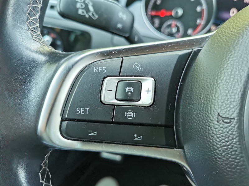 Image Volkswagen GOLF VII BERLINE 1.5 TSI 150 R-line Gps Camera Keyless Apple Carplay Clim Bi-zone 