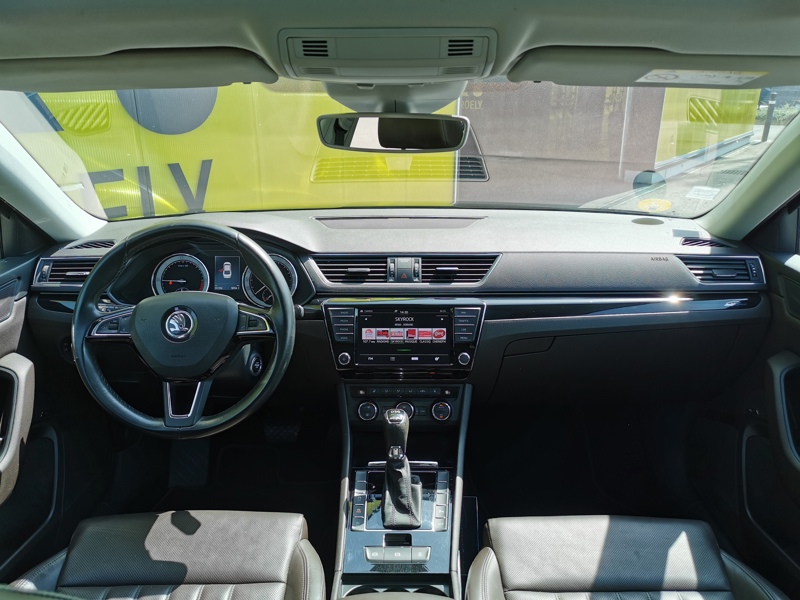 Image Skoda SUPERB BERLINE L&K 4x4 2.0 TDI 190 ch DSG6 Laurin Klement Siège électrique à mémoire chauffant/Ventilé Toit ouvrant