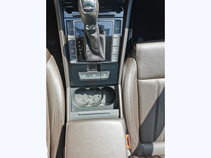 Image Skoda SUPERB BERLINE L&K 4x4 2.0 TDI 190 ch DSG6 Laurin Klement Siège électrique à mémoire chauffant/Ventilé Toit ouvrant