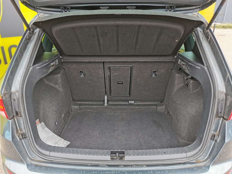 Image Seat ATECA Xcellence 1.6 TDI 116 ch DSG7 Gps Apple Carplay Toit ouvrant Caméra Siège chauffant Clim Bi-zone 