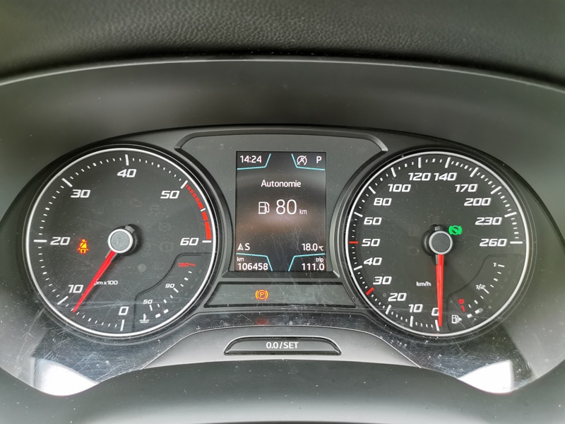 Image Seat ATECA Xcellence 1.6 TDI 116 ch DSG7 Gps Apple Carplay Toit ouvrant Caméra Siège chauffant Clim Bi-zone 