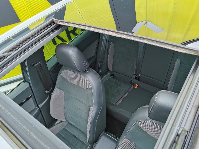 Image Seat ATECA Xcellence 1.6 TDI 116 ch DSG7 Gps Apple Carplay Toit ouvrant Caméra Siège chauffant Clim Bi-zone 