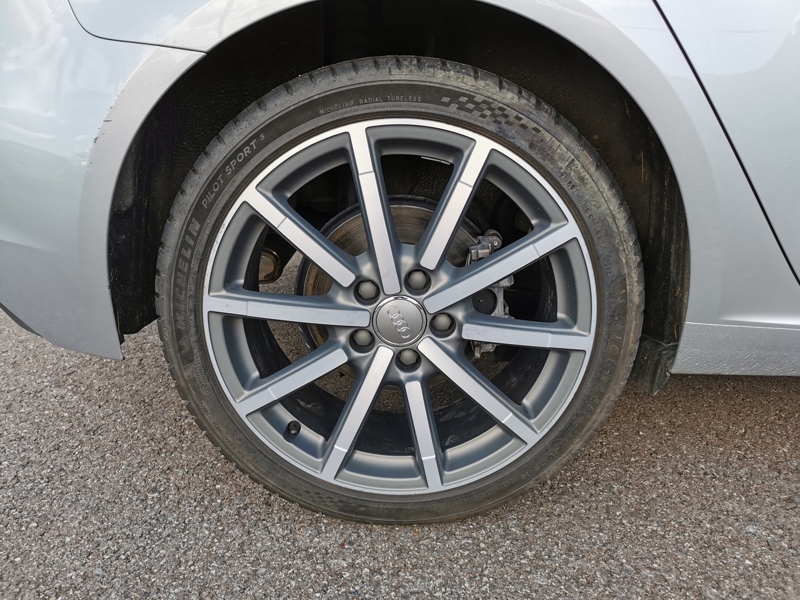 Image Audi A3 SPORTBACK Design luxe 2.0 TFSI 190 ch Caméra Gps Bluetooth Clim Bi-zone Feux auto 