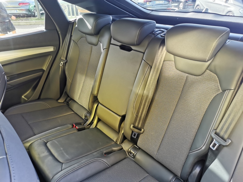 Image Audi Q5 SPORTBACK 40 TDI quattro S line 204 ch S-tronic7 MHEV HYBRID Siège chauffant Toit ouvrant Caméra Coffre électr