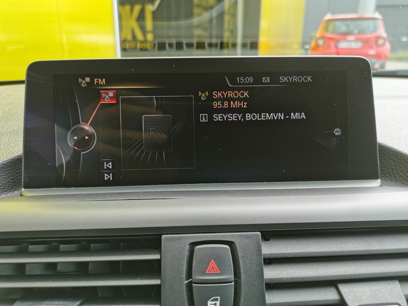 Image BMW SÉRIE 2 CABRIO 220 d Luxury 190 ch S8 Caméra Bluetooth Gps Siège chauffant Régulateur/Limiteur Clim Bi-zone 