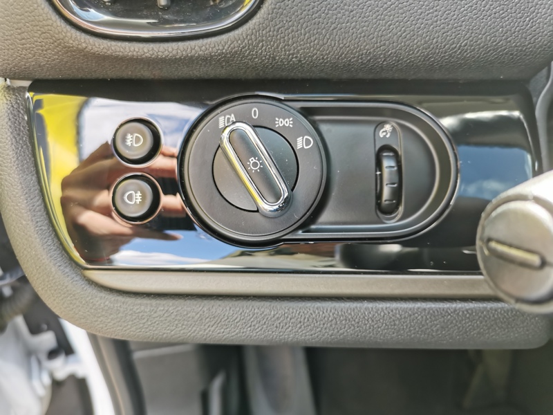 Image MINI COUNTRYMAN Cooper SD Chili 2.0 190 ch Toit ouvrant Caméra Gps Bluetooth Régulateur/Limiteur Clim Bi-zone 