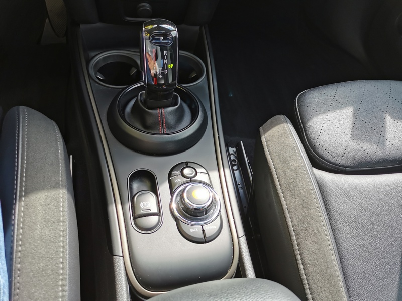 Image MINI COUNTRYMAN Cooper SD Chili 2.0 190 ch Toit ouvrant Caméra Gps Bluetooth Régulateur/Limiteur Clim Bi-zone 