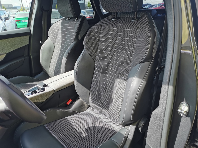 Image Peugeot 〳㠰⠠䑐⠩ㄱ㈮㈰ⴳ⤾ Mhev Hybrid 136 ch Allure E-DCS6 Mirror Screen Caméra Gps Bluetooth Clim Bi-zone Régulateur/Limiteur