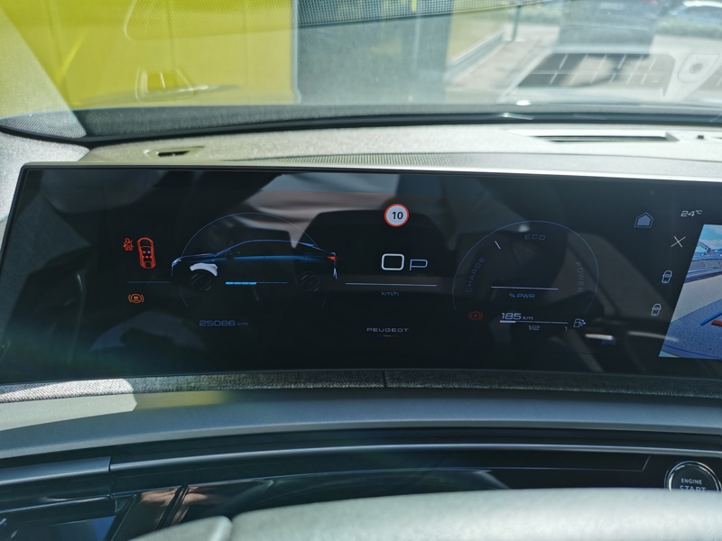 Image Peugeot 〳㠰⠠䑐⠩ㄱ㈮㈰ⴳ⤾ Mhev Hybrid 136 ch Allure E-DCS6 Mirror Screen Caméra Gps Bluetooth Clim Bi-zone Régulateur/Limiteur