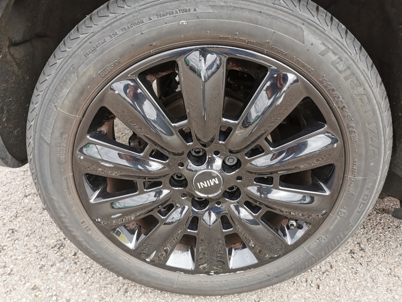 Image MINI COUNTRYMAN Cooper Chili 1.5 136 ch BVA6 Bluetooth Gps Caméra Coffre électrique Clim Bi-zone 