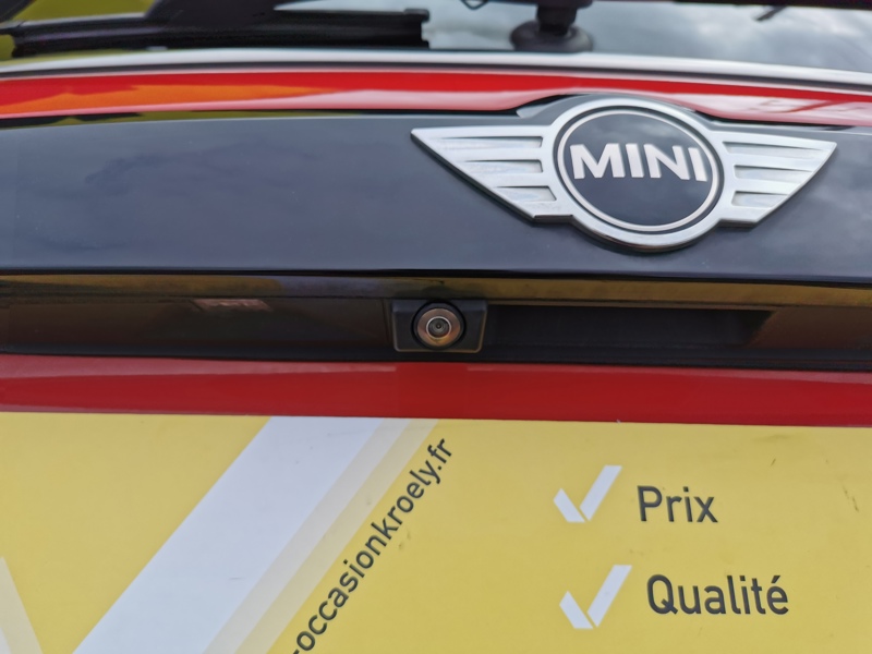 Image MINI COUNTRYMAN Cooper Chili 1.5 136 ch BVA6 Bluetooth Gps Caméra Coffre électrique Clim Bi-zone 