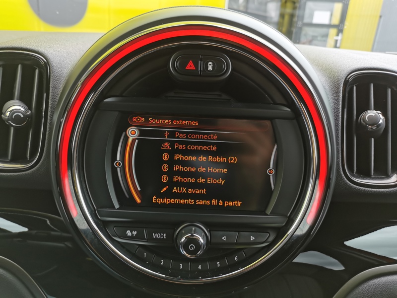 Image MINI COUNTRYMAN Cooper Chili 1.5 136 ch BVA6 Bluetooth Gps Caméra Coffre électrique Clim Bi-zone 