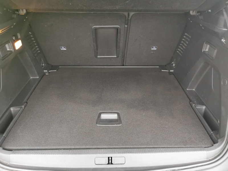 Image Peugeot 3008 II Allure 1.5 BlueHDI 130 ch EAT8 Feux auto Démarrage ss clé Caméra Bluetooth Gps 