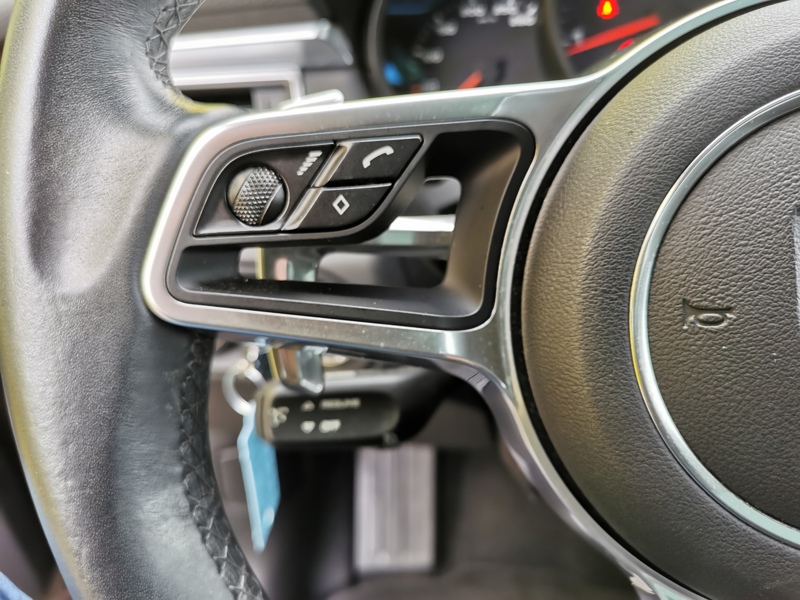 Image Porsche 慍慣⁮吨灹㤠䈵⠩ㄱ㈮㄰ⴳ⤾ 2.0 252 ch PDK7 Cuir électrique à mémoire chauffant Toit ouvrant Radar de stationnement Attelage éle